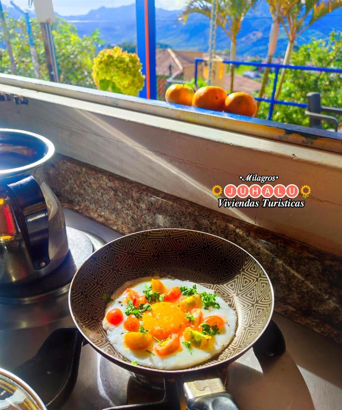 Hotel ᒍᑌᕼᗩᒪᑌ à Jericoc  Extérieur photo