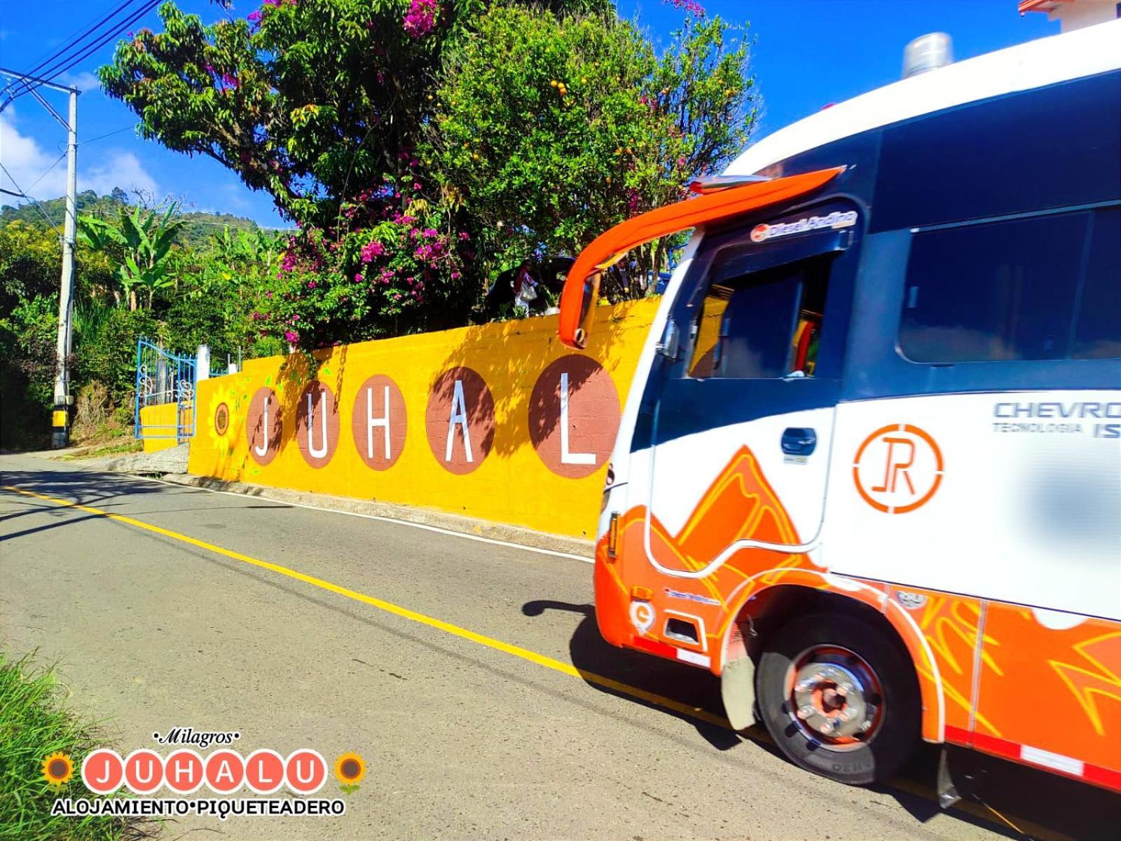 Hotel ᒍᑌᕼᗩᒪᑌ à Jericoc  Extérieur photo